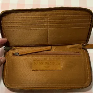 Free People Vegan Tan Wallet thumbnail 3