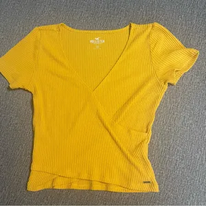 Hollister Short Sleeve Ribbed Top thumbnail 7