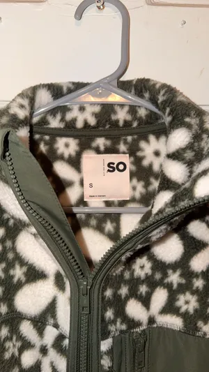 Floral green jacket thumbnail 2