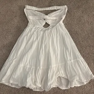 Isla strapless dress White thumbnail 2