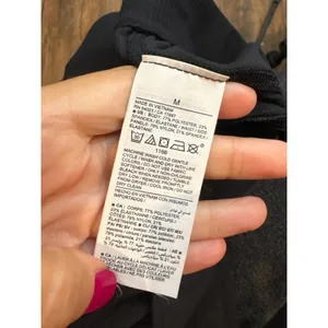 Old Navy Powersoft Go-Dry black pull on pants thumbnail 4