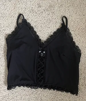 Buckle Cropped tank top blouse thumbnail 1