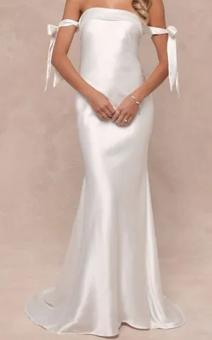 NEW Lulus Lux Bridal Eternally Loved Cutout Satin Off-the-Shoulder Wedding Dress thumbnail 1