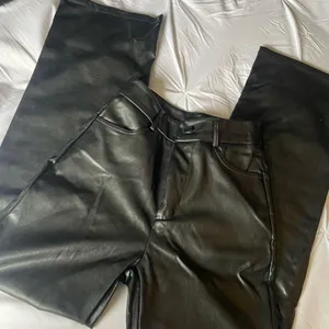Black Faux Leather Pants Size 4 thumbnail 1