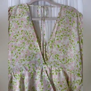 Topshop Pink and Green Floral Dress Size 10 maternity thumbnail 5