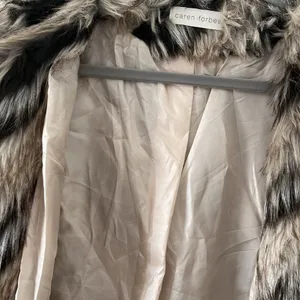 Faux fur jacket with hook in size Large thumbnail 4