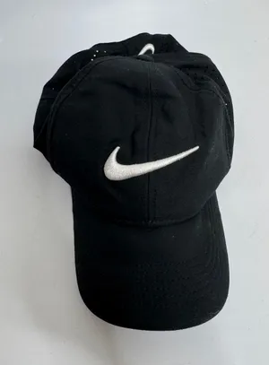 Nike Golf Hat Unisex OSFM Black Excellent Perforated Swoosh Adjustable Cap thumbnail 1