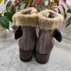 Josef Seibel Womens Brown Suede Faux Fur Ankle Boots Size 40 Buckle Strap Zip Up thumbnail 4