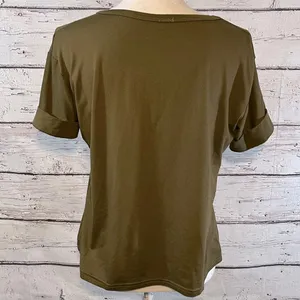 T-Shirt Cropped Olive Green w Folded Sleeves-Medium thumbnail 2