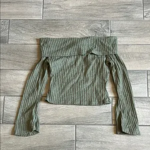 Cider Ribbed Knit Top in Olive thumbnail 2