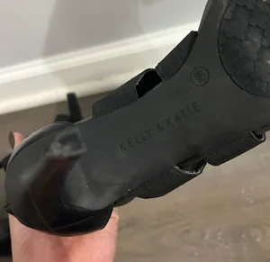 Heels thumbnail 5