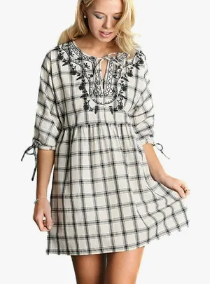 Umgee blue plaid floral embroidered dress size small thumbnail 1