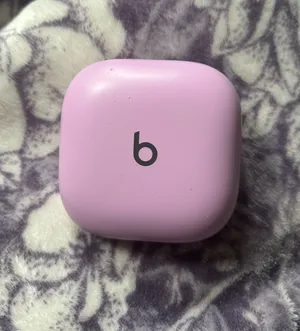 Beats Fit Pro Earbuds thumbnail 1