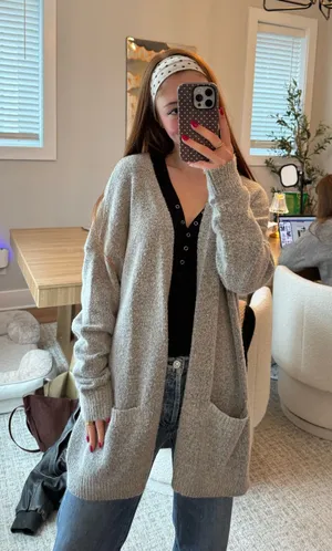 Forever 21 Grey Cardigan with Pockets thumbnail 1