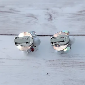 Vintage Clip On Earrings Off White & Iridescent Cluster thumbnail 7