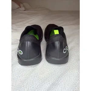 Women OOFOS OOMG EEZEE Black/Black Sz 7.5 thumbnail 3