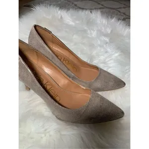 Calvin Kline pumps size size 8.5 thumbnail 4