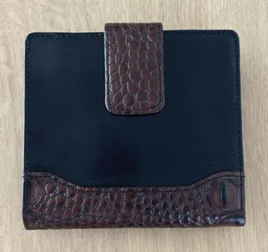 Brahmin Womens Bifold Vtg Leather Wallet Kiss Lock Croc Alligator Black Brown thumbnail 1
