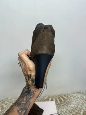 Bandolino Olive Brown Suede Lace-Up Heeled Ankle Boots thumbnail 4
