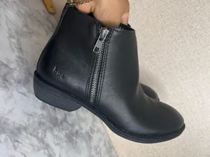 b. o. c. Womens Black Booties Side Zipper Block Heel Ankle Boots thumbnail 4