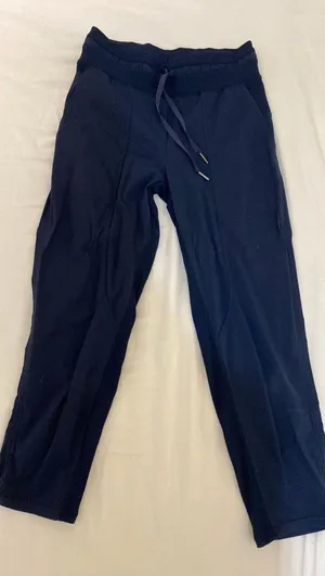 Lululemon Dance Studio Cropped Pants thumbnail 1