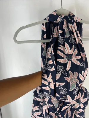 Outerknown Bailey Dress Size 2 Navy Floral Halter Ruffle Mini Dress NWT thumbnail 7