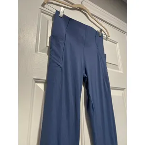 Offline by aerie blue leggings‎ flare blue bottoms medium thumbnail 2