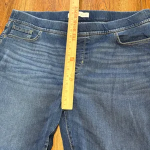 Signature by‎ Levi Strauss Gold Totally Shaping Pull-On Skinny Jeans Blue 37x30 thumbnail 8