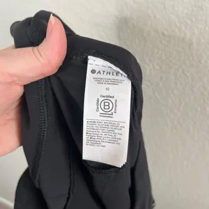 Athleta Black Outdoor Ahtliesure Zip Pocket Jogger Pants Size 10 thumbnail 7