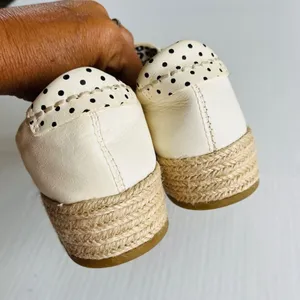 Dolce Vita Sz 6.5 White‎ Leather Platform Espadrille Slip On Shoes Zipper Front thumbnail 6