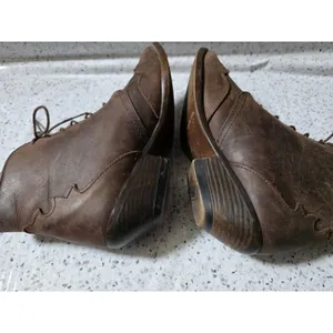 Harris Hawk Details Boots Leather Embossed Western Ankle Women Size 6.5 Spanish thumbnail 13