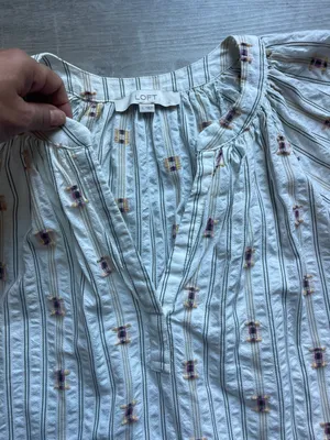 Loft Striped Embroidered Puff Sleeves Blouse Size L thumbnail 3