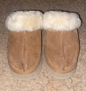 UGG Slippers Disquette Women’s Platform thumbnail 2