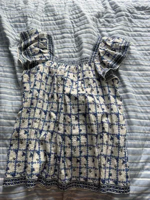 Blue floral top Size XS thumbnail 3