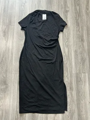 New Showpo Zayna Midi Dress Jersey Short Sleeve Dress In Black MSRP $89 thumbnail 5