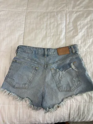 ZARA High-Waisted Shorts thumbnail 2