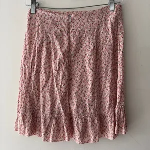 Brandy Melville Pink Rose‎ Floral Cara Ruffle Skirt thumbnail 7