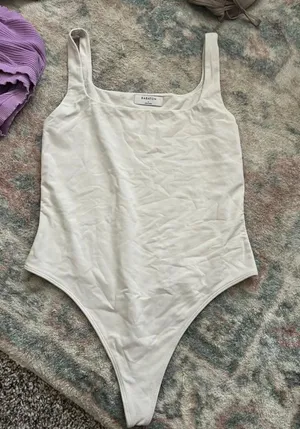 Aritzia Babaton Bodysuit thumbnail 1