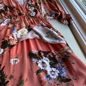 White Birch Coral Peach with bold florals 2 tier dress balloon sleeves size L thumbnail 11