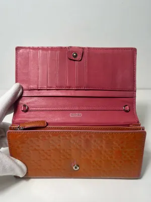 Coach Vintage Clover Embossed Patent Leather Continental Flap Long Wallet thumbnail 10