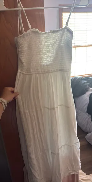 Hollister Maxi Dress White thumbnail 1