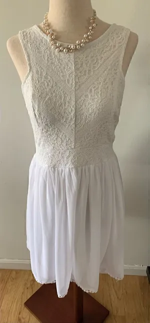 Francesca’s white dress size medium perfect for bachelorette or bridal party thumbnail 1