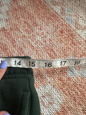 Aritzia Cozy Sweatfleece Mega fit Cargo wide leg Sweatpants dark green size M thumbnail 6