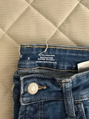 Old Navy Jeans Rockstar Skinny thumbnail 3