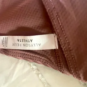 Allyson Felix + Athleta Sports Bra Size‎ XL thumbnail 3