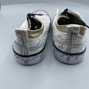 New without tags Twisted step into and out of tennis shoe size 6 thumbnail 10