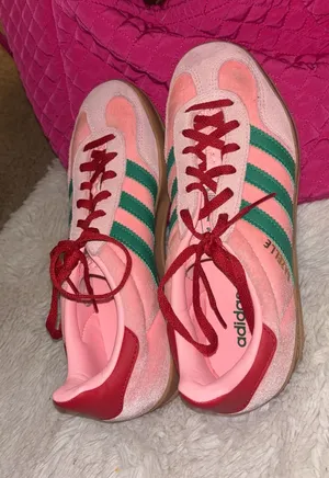 Gazelle Adidas thumbnail 1