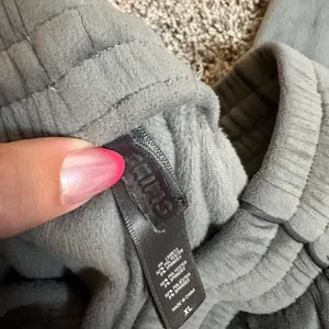 Skims Jogger Pants Gray XL thumbnail 3