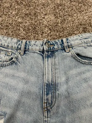 Zara Light Wash Denim High Waisted High Rise Shorts US 6 thumbnail 2