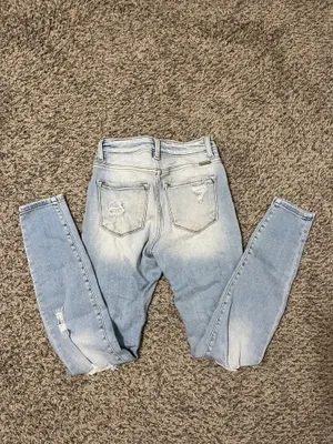 Buckle Jeans thumbnail 2
